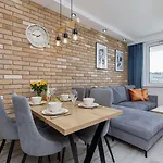 Seaside Platany Apartament Kołobrzeg