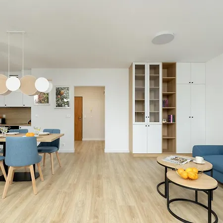 Апартаменты Seaside Platany Kolobrzeg-centrum